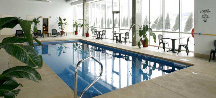 Holiday Inn & Suites 蒙特利尔机场(Holiday Inn & Suites Montreal Airport)图片