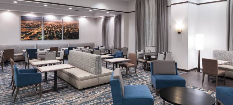 芝加哥北岸斯科基欢朋套房酒店(Hampton Inn & Suites Chicago-North Shore/Skokie)图片
