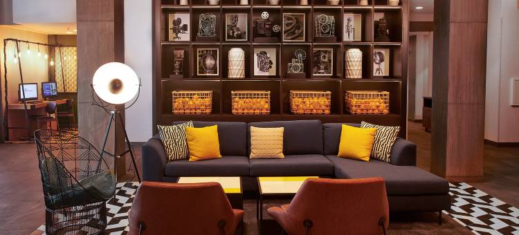 希尔顿欢朋套房酒店-洛杉矶谢尔曼·奥克斯(Hampton Inn & Suites Los Angeles/Sherman Oaks)图片