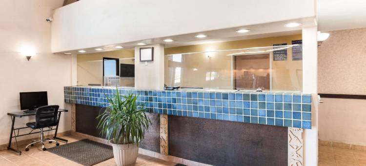 盖洛普旅程住宿(Rodeway Inn)图片