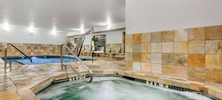 克拉丽奥波因特-梅德福(Clarion Pointe Medford)图片