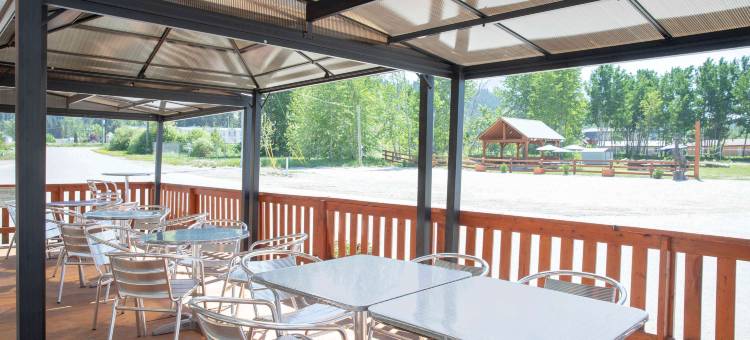 Travelodge by Wyndham Golden Sportsman Lodge图片