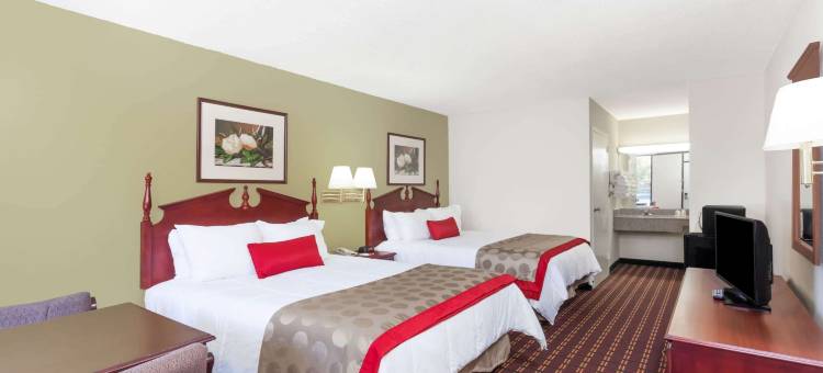 Travelodge by Wyndham Clarksville图片