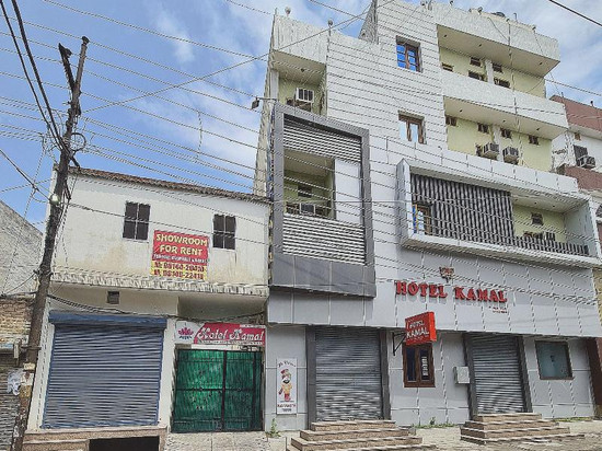 OYO 83466 Hotel Kamal