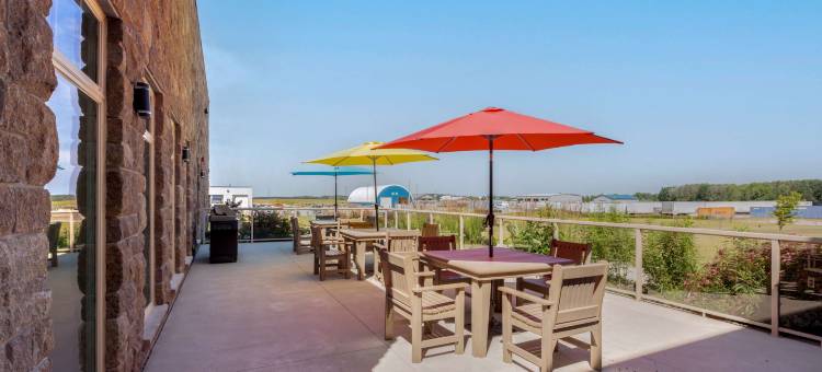 沃克顿贝斯特韦斯特优质酒店(Best Western Plus Walkerton Hotel  Conference Centre)图片