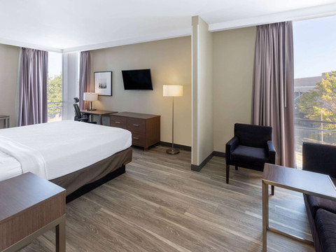 塔尔萨市中心/66 号公路拉昆塔温德姆套房酒店