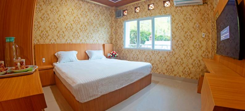 Senior Bakara Hotel图片