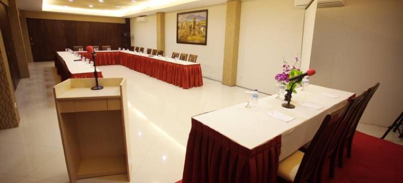 马塔兰广场酒店(Mataram Square Hotel)图片