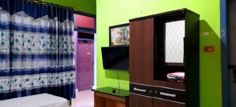 Hotel Rosichan Bau Bau Mitra RedDoorz图片