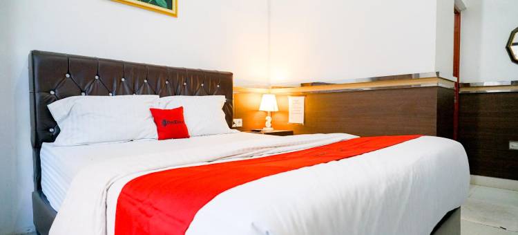 OYO 2630 维斯马法赫扎伊斯兰旅馆(RedDoorz Syariah Near Unila)图片