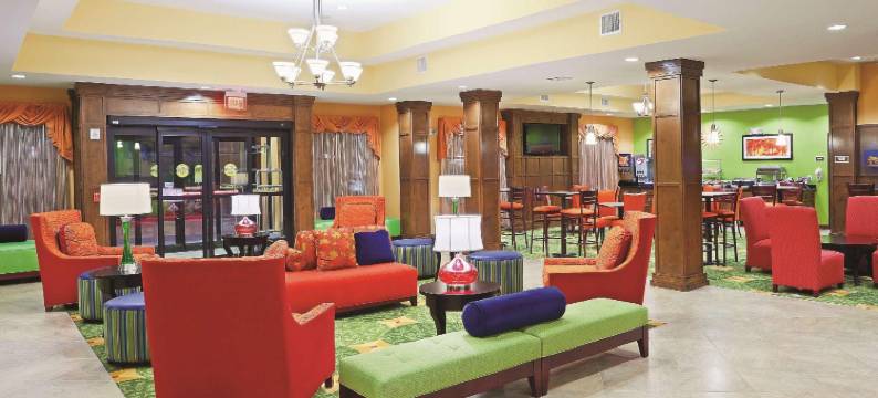 帕萨迪纳北部拉昆塔温德姆套房酒店(La Quinta Inn & Suites by Wyndham Pasadena North)图片