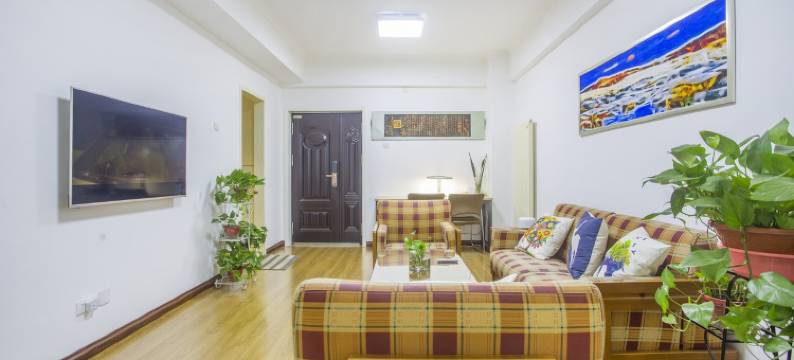 南门时光永宁门地铁口市景80平整套公寓(长安北路分店)图片
