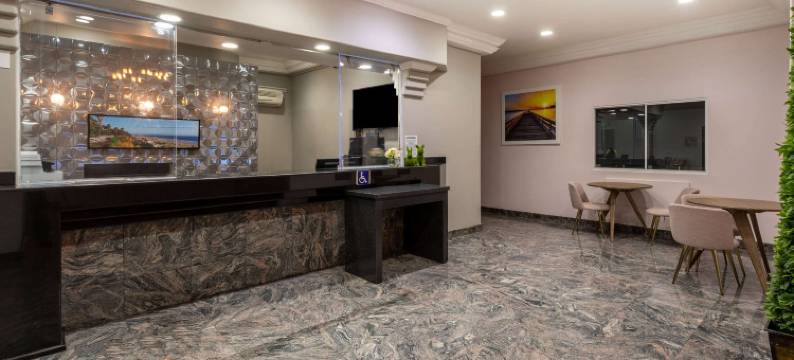 温德姆旗下圣莫妮卡戴斯酒店(Days Inn by Wyndham Santa Monica)图片