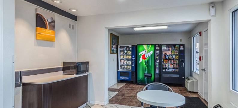 芒特弗农6号汽车旅馆(Motel 6 Mount Vernon, IL)图片