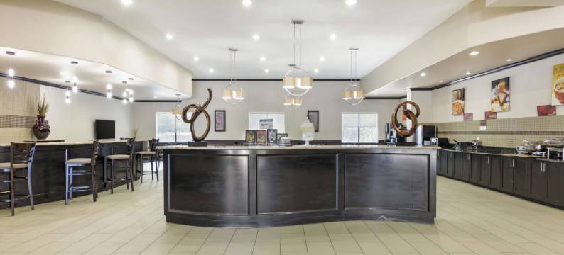 泰克瑟马贝斯特韦斯特优质套房酒店(Best Western Plus Texoma Hotel  Suites)图片