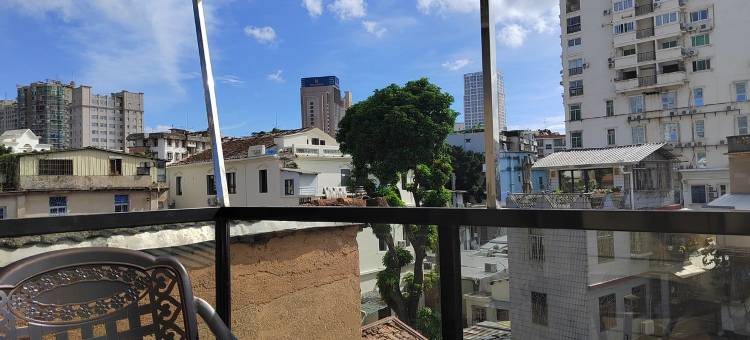 情深怕缘浅胡子老板民宿(外清巷分店)图片