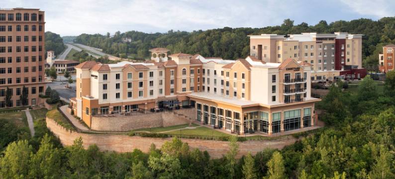 堪萨斯城布赖尔克利夫万怡酒店(Courtyard Kansas City at Briarcliff)图片