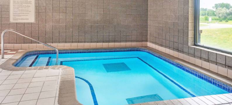 布鲁克林中心呗盟酒店(Baymont by Wyndham Brooklyn Center)图片