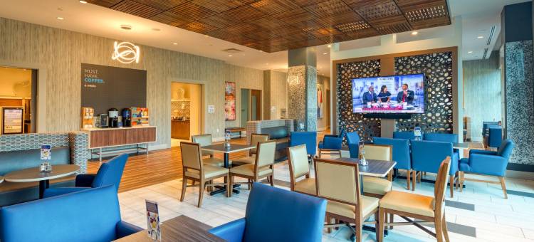 Holiday Inn Express & Suites Charlotte - South End图片