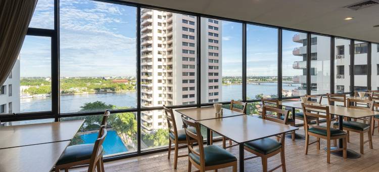 河滨广场酒店及公寓(Riverine Place Hotel and Residence)图片