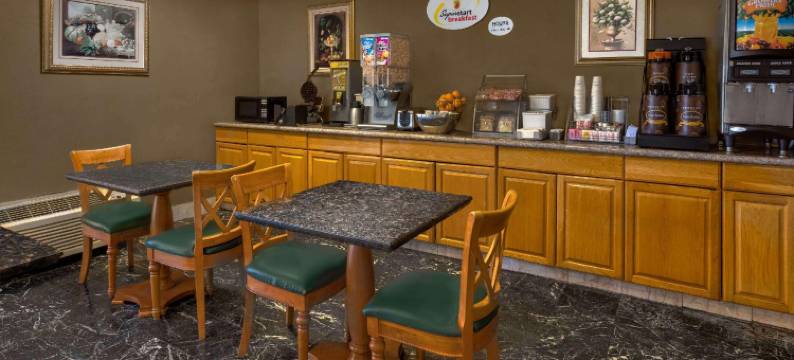 布鲁布里奇速8酒店(Super 8 by Wyndham Breaux Bridge)图片