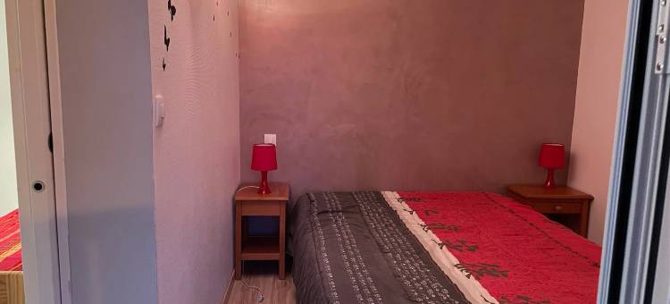 Villa with Swimming Pool 500 m from the Beach图片