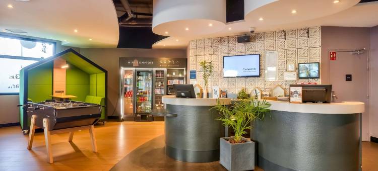 巴黎西苏雷内斯桥康铂酒店(Campanile Paris Ouest - Pont de Suresnes)图片