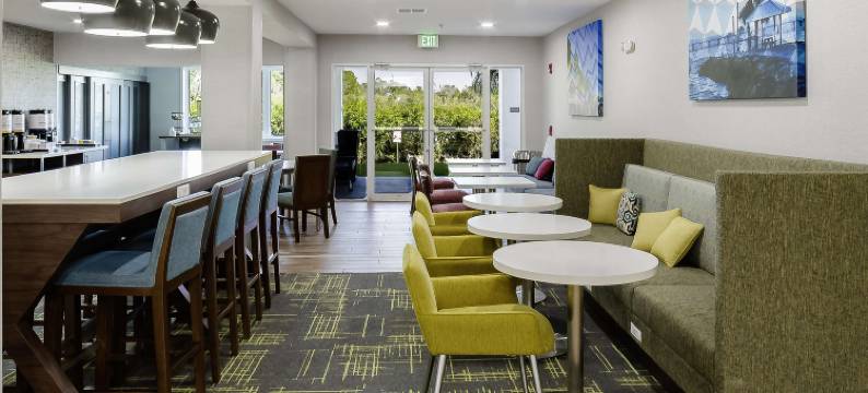 希尔顿欢朋酒店-夏洛特港(Hampton Inn Port Charlotte/Punta Gorda)图片