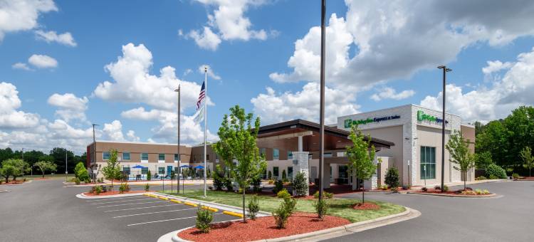 智选假日套房酒店威尔逊我95(Holiday Inn Express & Suites Wilson I-95)图片