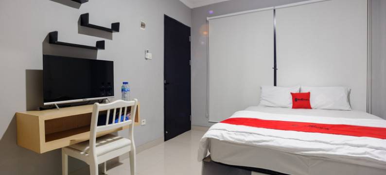 RedDoorz near Jakarta International Velodrome图片