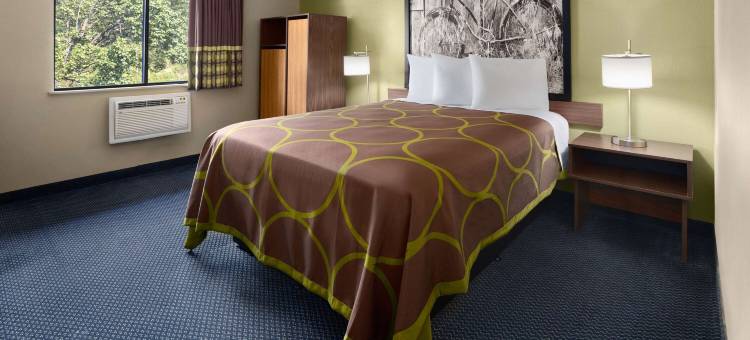 圣克莱尔斯维尔-惠灵Wv区速8酒店(Super 8 by Wyndham St. Clairsville Oh/Wheeling WV Area)图片