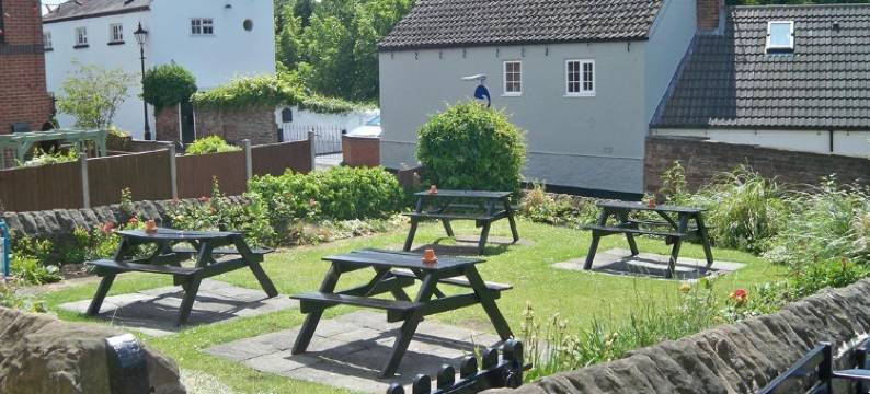 尼尔森与铁道旅馆(Nelson and Railway Inn)图片