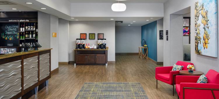 希尔顿欢朋酒店-普兰特城(Hampton Inn Plant City)图片