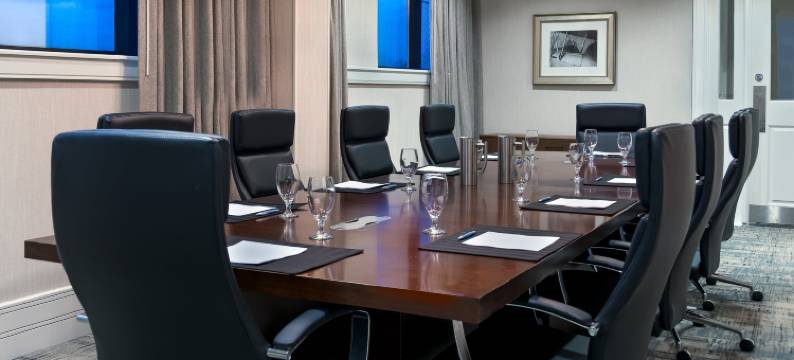 亨茨维尔机场福朋喜来登酒店(Four Points by Sheraton Huntsville Airport)图片