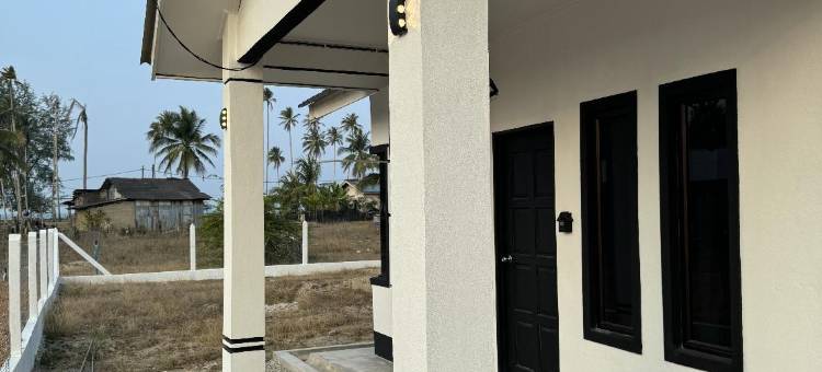 位于佩迈苏瑞的3卧室独栋房屋-900平方米|带2个独立浴室(Exhome Terengganu Beach)图片