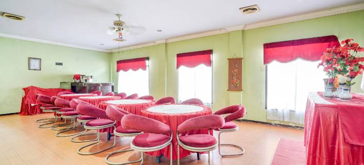 Collection O 戴安钱德拉酒店(Collection O Kauman Near Stasiun Pekalongan Formerly Hotel Dian Chandar)图片