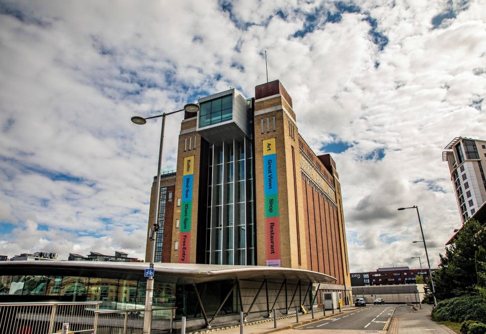 Hotel Indigo NEWCASTLE by IHGOver view