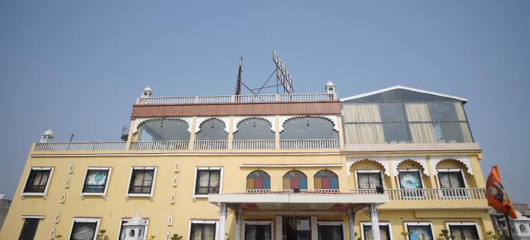 德奥特尔旅馆 皮坦普尔 by JMC(Deotel Inn Pithampur by JMC)图片