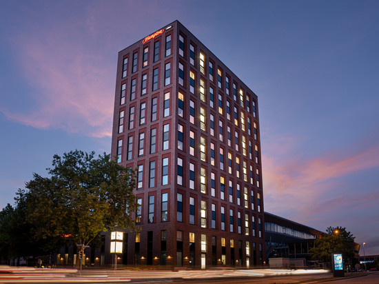 基尔希尔顿欢朋酒店