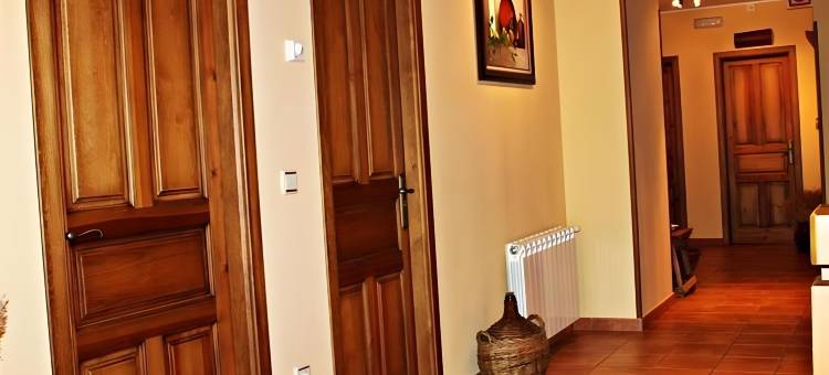 提龙体拉那酒店(Tirontillana)图片