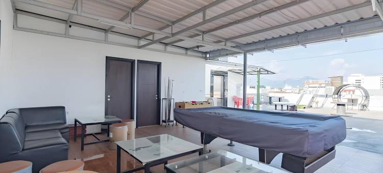 红多兹Plus@门卫旅馆(RedDoorz Plus @ Doorman Guest House)图片