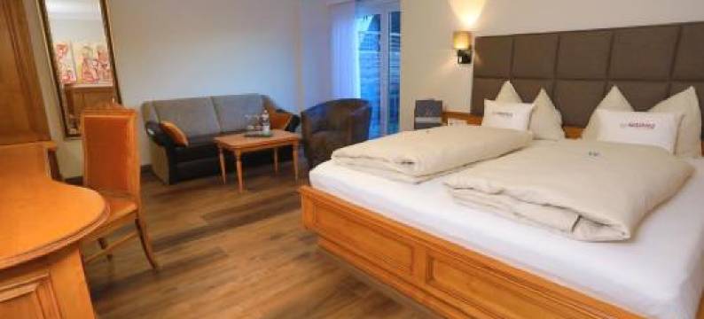 达斯哥特弗莱德库特尔水疗酒店(Garden & Spa Hotel Das Götzfried)图片