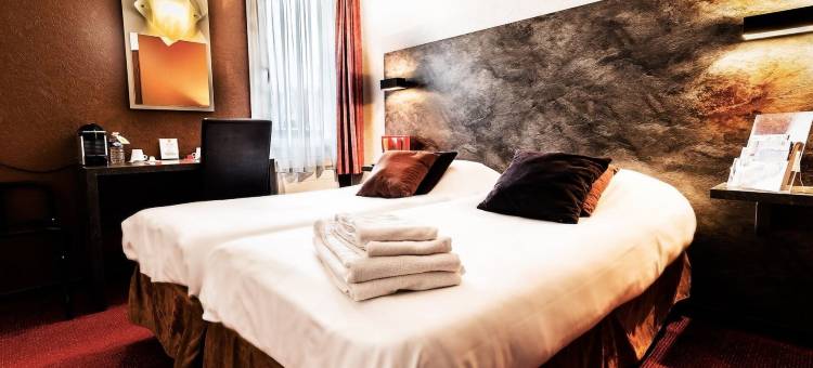 洛日欧泰勒勒格里勒(Logis Hotel Lons-Le-Saunier - Restaurant le Grill)图片
