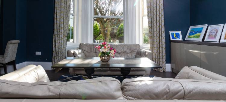 苹果木酒店(Applewood Hotel)图片