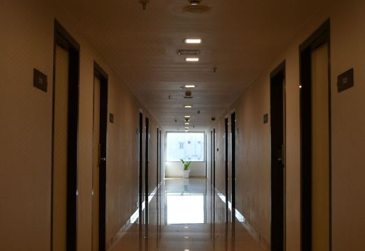 Ginger Vishakhapatnam GajuwakaHotel Overview