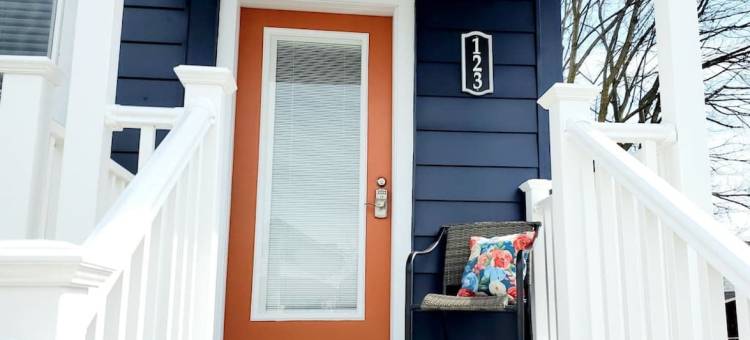 Fire Pit, Outdoor Dining, and Full Kitchen - Charming Family Haven图片