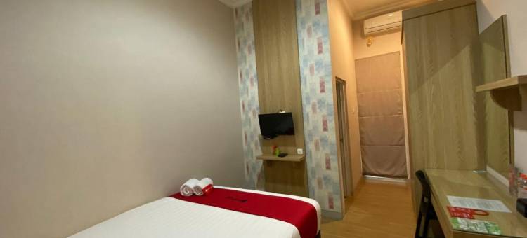 红多兹伊斯兰酒店-近近玛琅州立大学(RedDoorz Syariah Near Universitas Negeri Malang)图片