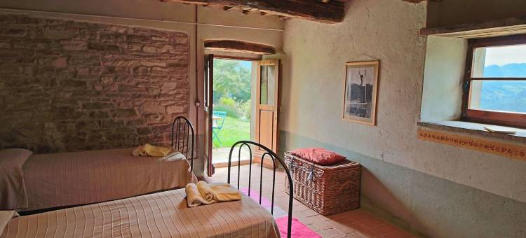 阿佩基奥的带泳池和露台的度假屋(Holiday Home in Apecchio with Pool & Terrace)图片