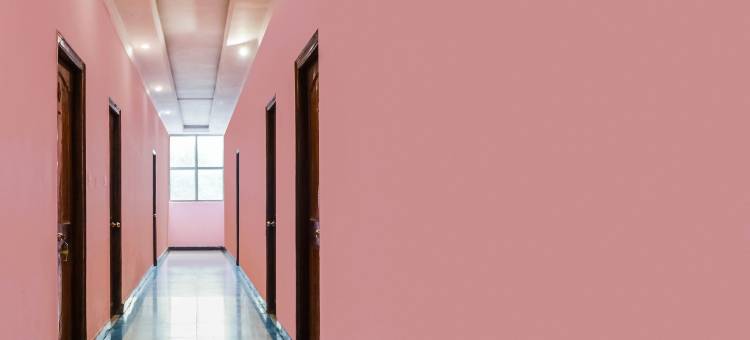 OYO 60859 号 C K 国际酒店(Hotel O C K International)图片