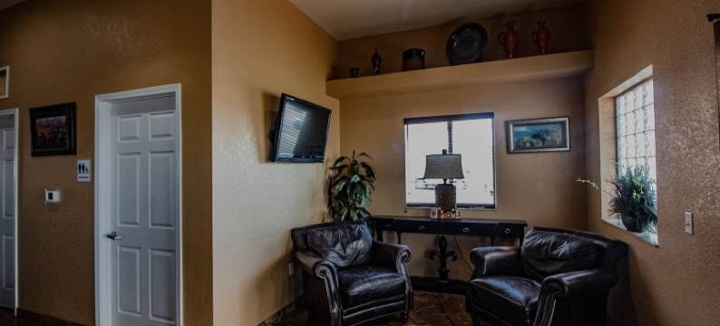 阿拉莫戈多郊区开放式客房(Suburban Studios Alamogordo)图片